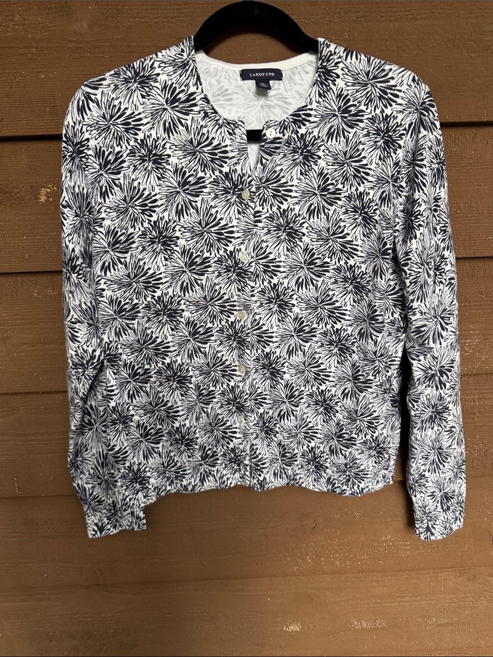 Lands' End Navy and White Floral-Print Crew Cardigan size Medium (10-12)